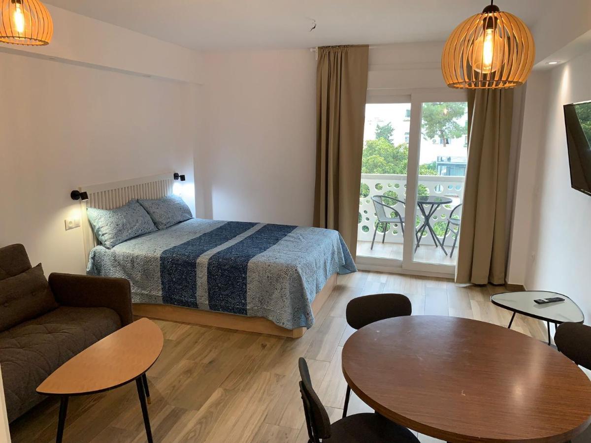 Centro Salome Apartment Torremolinos Exterior photo