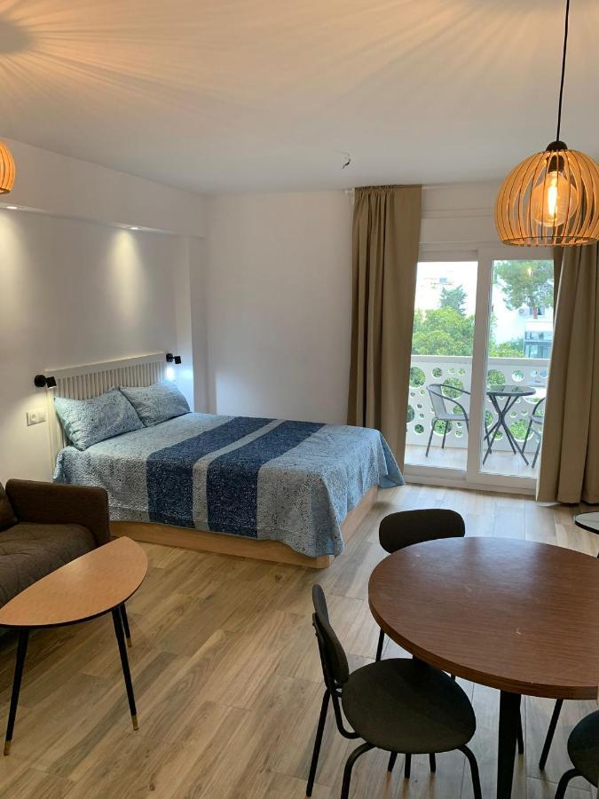 Centro Salome Apartment Torremolinos Exterior photo